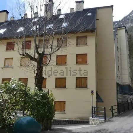 Carlota Apartment *